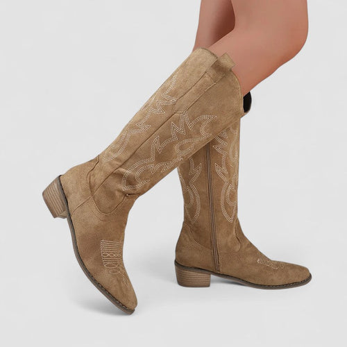 Botines Clara, vista lateral